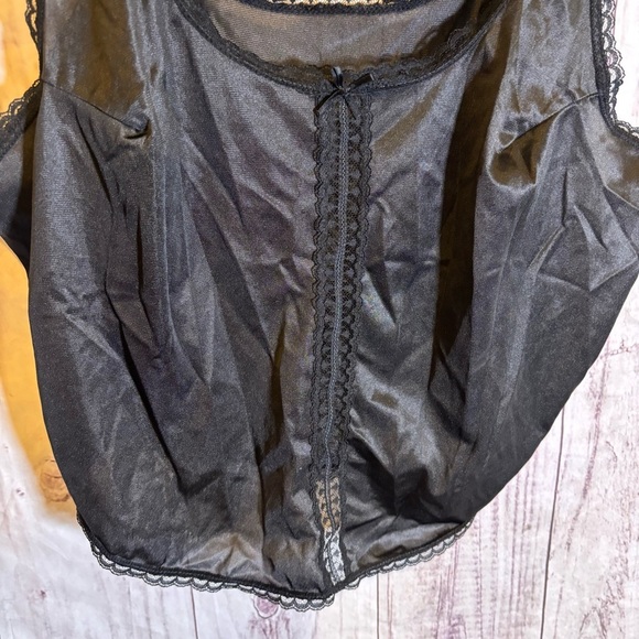 Vintage Elegant Black Corset Style Lace Trim Camisole Crop Top Medium - Picture 4 of 5